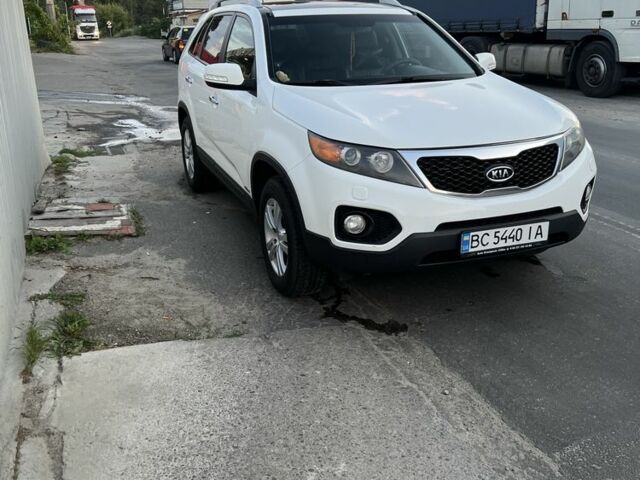 Білий Кіа Соренто, об'ємом двигуна 2.2 л та пробігом 270 тис. км за 12500 $, фото 1 на Automoto.ua