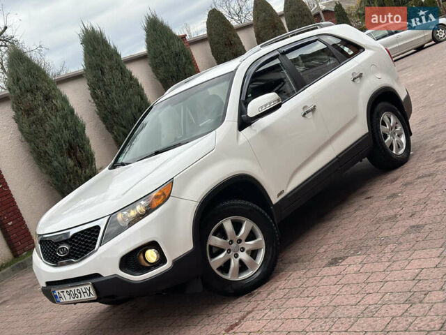 Белый Киа Соренто, объемом двигателя 2.2 л и пробегом 260 тыс. км за 9850 $, фото 25 на Automoto.ua