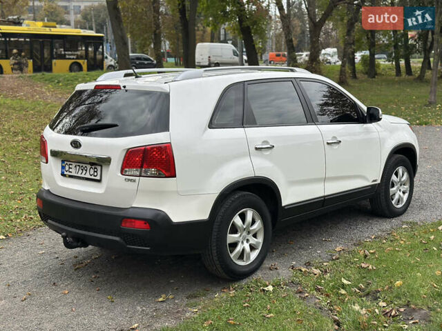 Белый Киа Соренто, объемом двигателя 2.2 л и пробегом 219 тыс. км за 13350 $, фото 8 на Automoto.ua