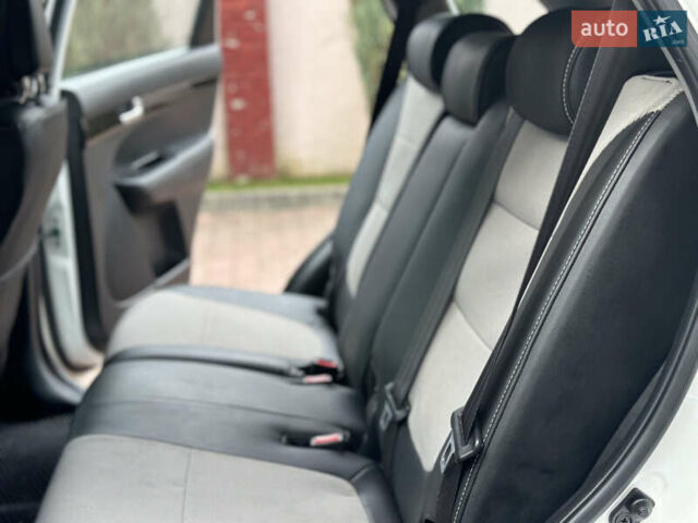 Белый Киа Соренто, объемом двигателя 2.2 л и пробегом 260 тыс. км за 9850 $, фото 36 на Automoto.ua