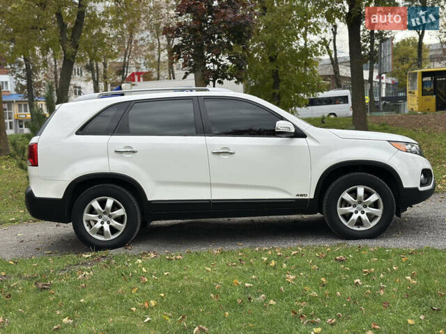 Белый Киа Соренто, объемом двигателя 2.2 л и пробегом 219 тыс. км за 12250 $, фото 7 на Automoto.ua