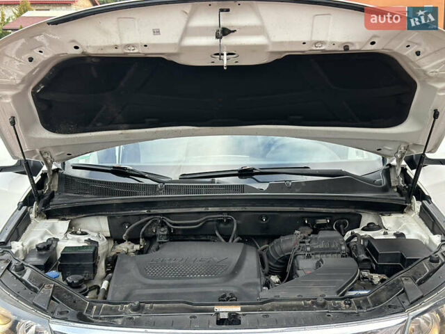 Белый Киа Соренто, объемом двигателя 2.2 л и пробегом 260 тыс. км за 9650 $, фото 44 на Automoto.ua