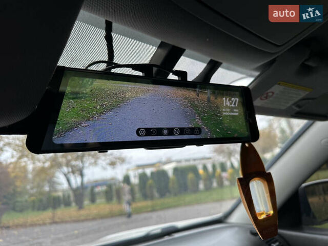 Белый Киа Соренто, объемом двигателя 2.2 л и пробегом 219 тыс. км за 12250 $, фото 25 на Automoto.ua