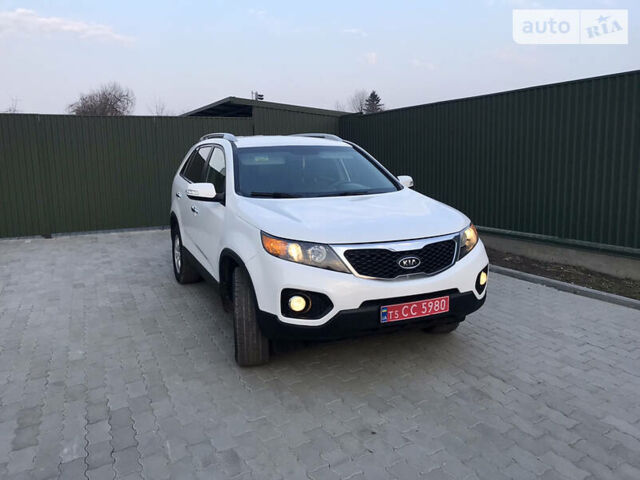Белый Киа Соренто, объемом двигателя 2.4 л и пробегом 200 тыс. км за 10399 $, фото 24 на Automoto.ua