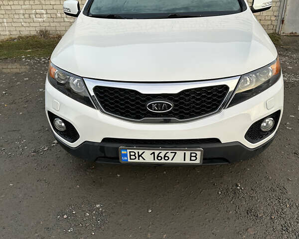 Белый Киа Соренто, объемом двигателя 2.2 л и пробегом 230 тыс. км за 12300 $, фото 13 на Automoto.ua