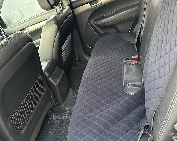 Белый Киа Соренто, объемом двигателя 2.2 л и пробегом 230 тыс. км за 12300 $, фото 8 на Automoto.ua