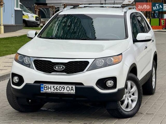 Белый Киа Соренто, объемом двигателя 2.4 л и пробегом 331 тыс. км за 9999 $, фото 15 на Automoto.ua