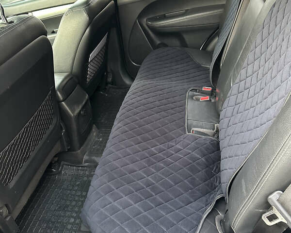 Белый Киа Соренто, объемом двигателя 2.2 л и пробегом 230 тыс. км за 12300 $, фото 9 на Automoto.ua