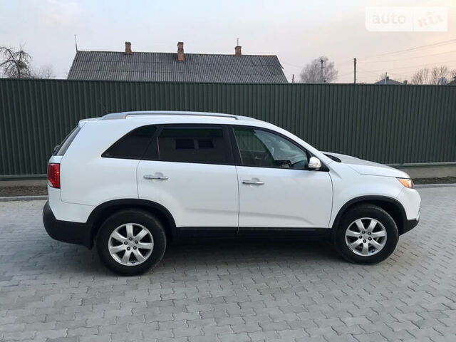 Белый Киа Соренто, объемом двигателя 2.4 л и пробегом 200 тыс. км за 10399 $, фото 18 на Automoto.ua