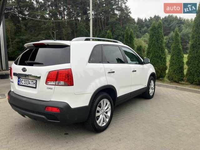 Белый Киа Соренто, объемом двигателя 2.2 л и пробегом 228 тыс. км за 12900 $, фото 11 на Automoto.ua