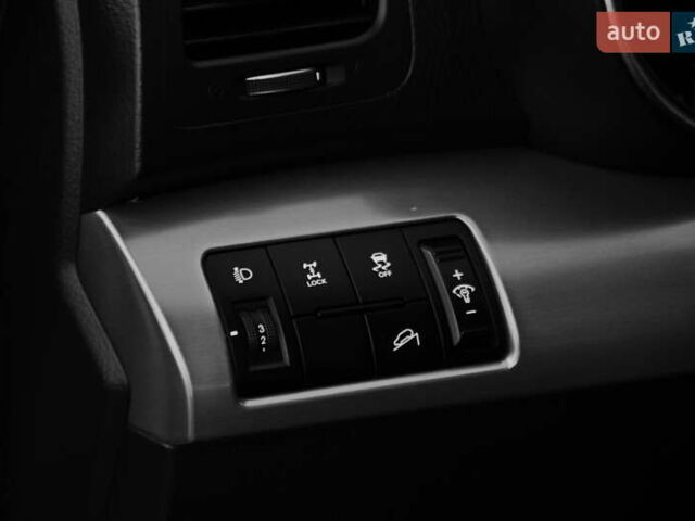 Белый Киа Соренто, объемом двигателя 2.2 л и пробегом 135 тыс. км за 12250 $, фото 10 на Automoto.ua