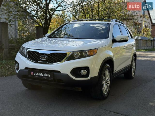 Белый Киа Соренто, объемом двигателя 2.2 л и пробегом 197 тыс. км за 13200 $, фото 9 на Automoto.ua