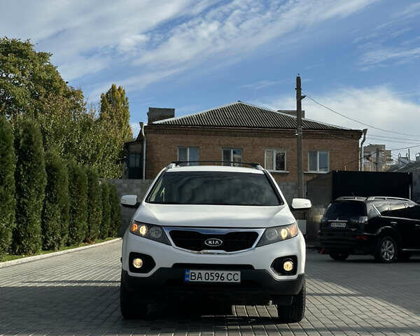 Белый Киа Соренто, объемом двигателя 2.4 л и пробегом 215 тыс. км за 11400 $, фото 8 на Automoto.ua
