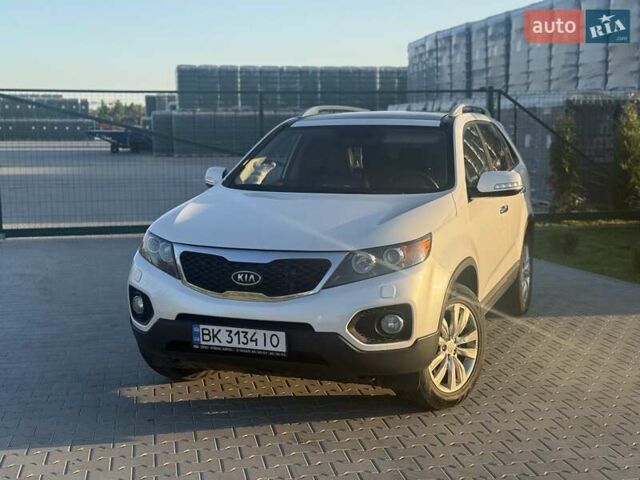 Белый Киа Соренто, объемом двигателя 2.2 л и пробегом 310 тыс. км за 12200 $, фото 4 на Automoto.ua