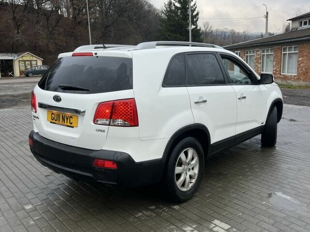 Білий Кіа Соренто, об'ємом двигуна 2.2 л та пробігом 170 тис. км за 4250 $, фото 4 на Automoto.ua