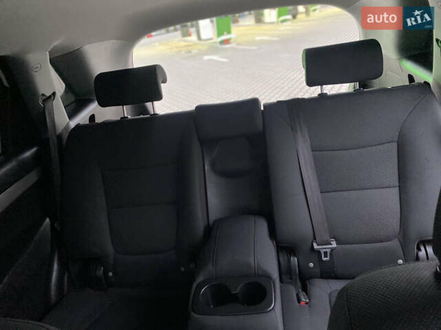 Белый Киа Соренто, объемом двигателя 2.2 л и пробегом 240 тыс. км за 10777 $, фото 37 на Automoto.ua