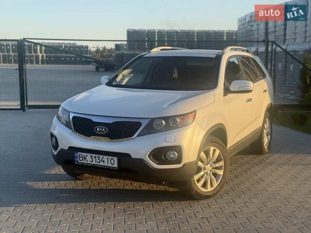 Белый Киа Соренто, объемом двигателя 2.2 л и пробегом 310 тыс. км за 12200 $, фото 10 на Automoto.ua