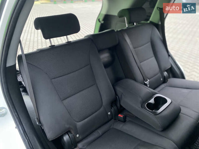 Белый Киа Соренто, объемом двигателя 2.2 л и пробегом 240 тыс. км за 10777 $, фото 25 на Automoto.ua