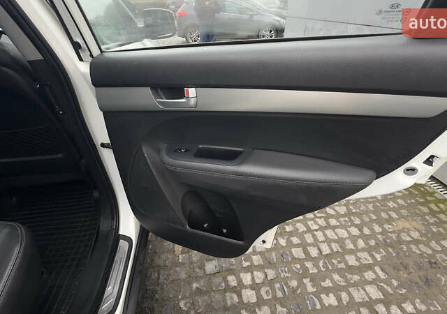 Білий Кіа Соренто, об'ємом двигуна 2.2 л та пробігом 225 тис. км за 14900 $, фото 21 на Automoto.ua