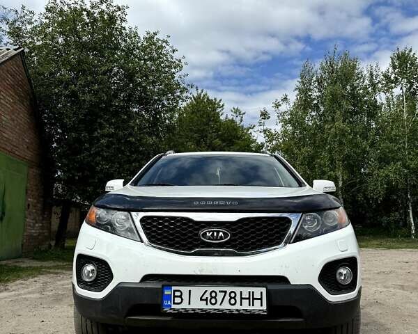 Белый Киа Соренто, объемом двигателя 2.2 л и пробегом 233 тыс. км за 13700 $, фото 7 на Automoto.ua
