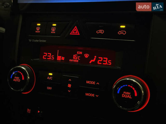 Белый Киа Соренто, объемом двигателя 2.2 л и пробегом 178 тыс. км за 14999 $, фото 15 на Automoto.ua