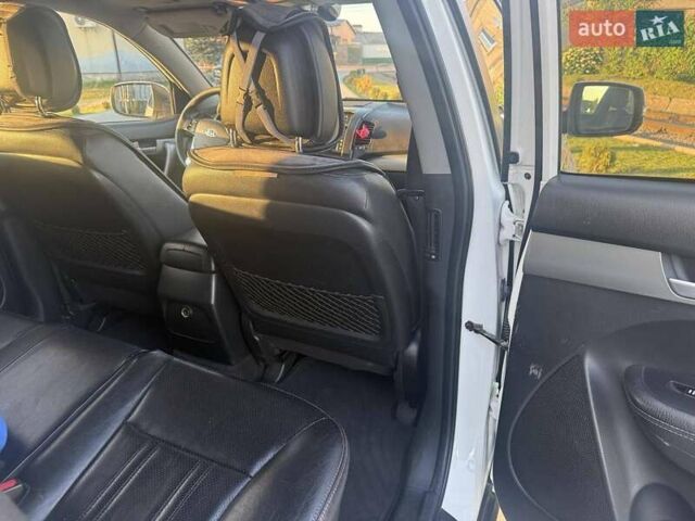 Белый Киа Соренто, объемом двигателя 2.2 л и пробегом 310 тыс. км за 12200 $, фото 17 на Automoto.ua