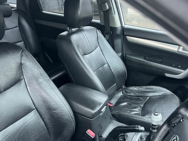 Білий Кіа Соренто, об'ємом двигуна 2.2 л та пробігом 170 тис. км за 4250 $, фото 11 на Automoto.ua