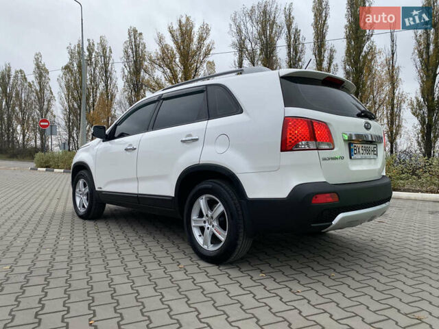 Белый Киа Соренто, объемом двигателя 2.2 л и пробегом 240 тыс. км за 10777 $, фото 5 на Automoto.ua