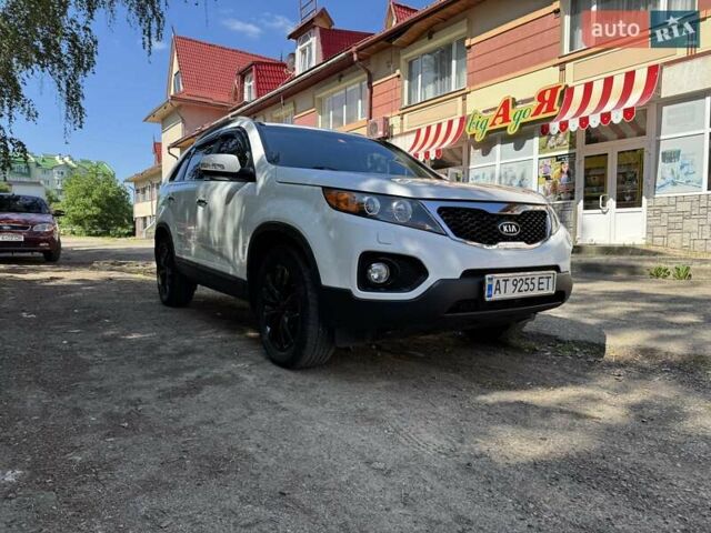 Белый Киа Соренто, объемом двигателя 2.2 л и пробегом 203 тыс. км за 13499 $, фото 4 на Automoto.ua