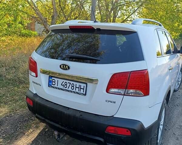 Білий Кіа Соренто, об'ємом двигуна 2.2 л та пробігом 243 тис. км за 12700 $, фото 6 на Automoto.ua