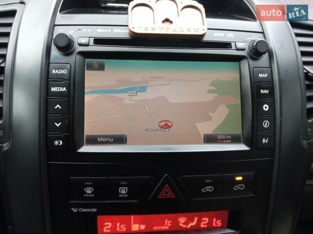 Белый Киа Соренто, объемом двигателя 2.2 л и пробегом 220 тыс. км за 14700 $, фото 10 на Automoto.ua