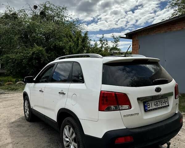 Белый Киа Соренто, объемом двигателя 2.2 л и пробегом 233 тыс. км за 13700 $, фото 32 на Automoto.ua