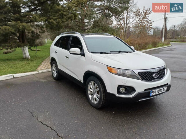 Белый Киа Соренто, объемом двигателя 2.2 л и пробегом 237 тыс. км за 13800 $, фото 16 на Automoto.ua