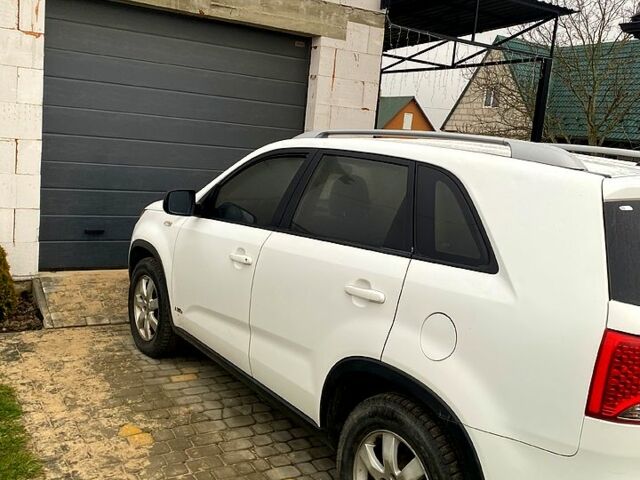 Белый Киа Соренто, объемом двигателя 2.2 л и пробегом 0 тыс. км за 9200 $, фото 10 на Automoto.ua