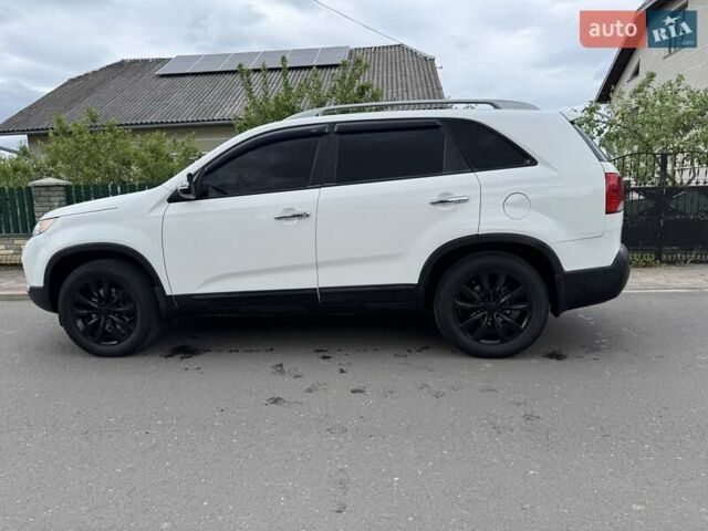 Белый Киа Соренто, объемом двигателя 2.2 л и пробегом 203 тыс. км за 13499 $, фото 11 на Automoto.ua