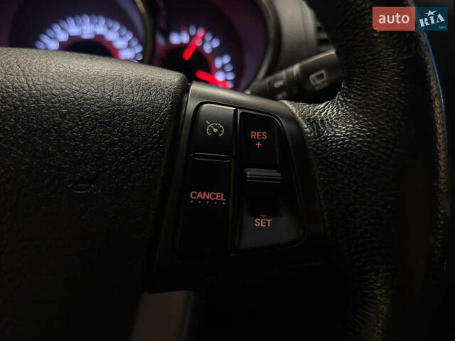 Белый Киа Соренто, объемом двигателя 2.2 л и пробегом 178 тыс. км за 14999 $, фото 23 на Automoto.ua