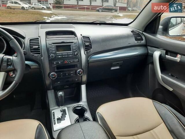 Белый Киа Соренто, объемом двигателя 2.2 л и пробегом 218 тыс. км за 14300 $, фото 74 на Automoto.ua
