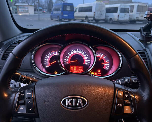 Білий Кіа Соренто, об'ємом двигуна 2.2 л та пробігом 200 тис. км за 13500 $, фото 20 на Automoto.ua