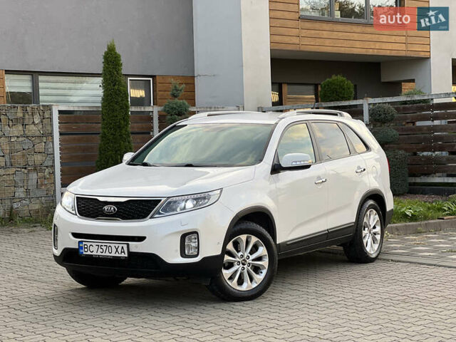 Білий Кіа Соренто, об'ємом двигуна 2 л та пробігом 236 тис. км за 13500 $, фото 2 на Automoto.ua