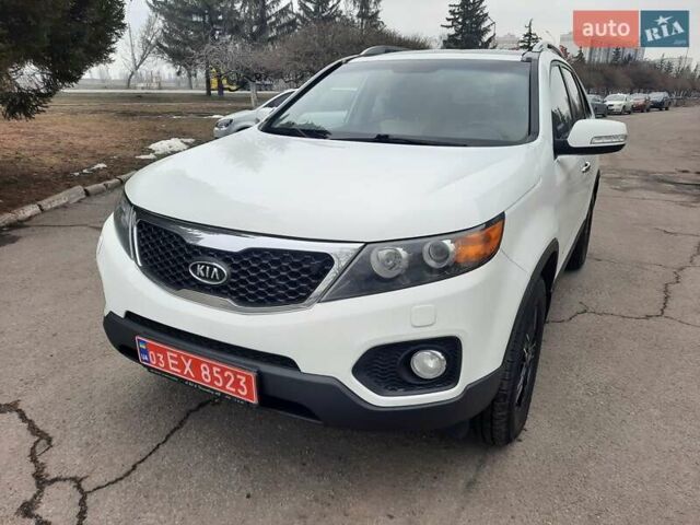 Белый Киа Соренто, объемом двигателя 2.2 л и пробегом 218 тыс. км за 14300 $, фото 1 на Automoto.ua