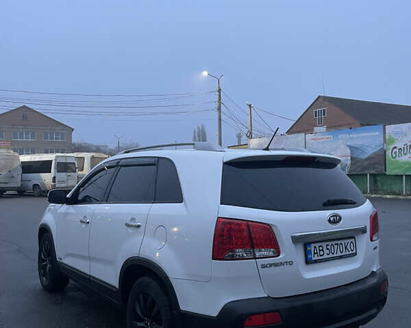 Білий Кіа Соренто, об'ємом двигуна 2.2 л та пробігом 200 тис. км за 13500 $, фото 1 на Automoto.ua