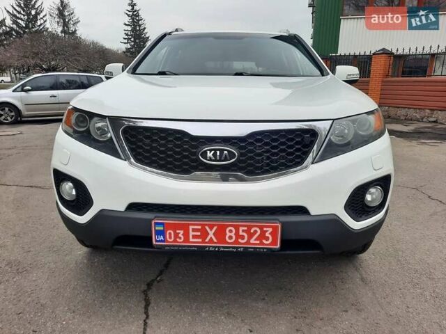 Белый Киа Соренто, объемом двигателя 2.2 л и пробегом 218 тыс. км за 14300 $, фото 24 на Automoto.ua