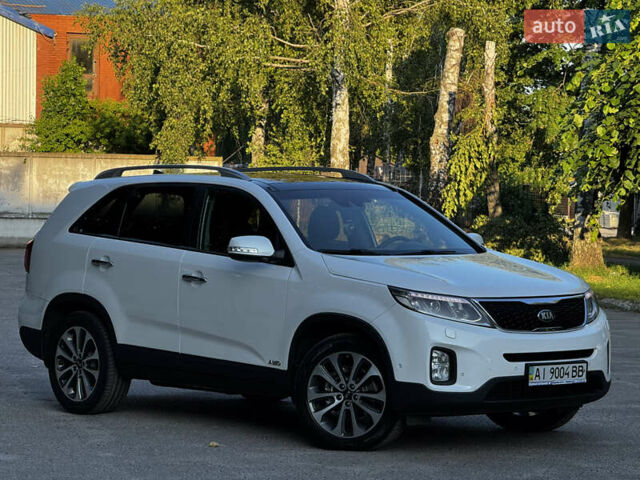 Белый Киа Соренто, объемом двигателя 2.2 л и пробегом 207 тыс. км за 16900 $, фото 1 на Automoto.ua