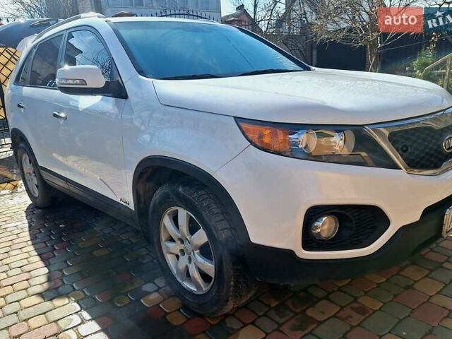 Белый Киа Соренто, объемом двигателя 2.2 л и пробегом 290 тыс. км за 10300 $, фото 8 на Automoto.ua