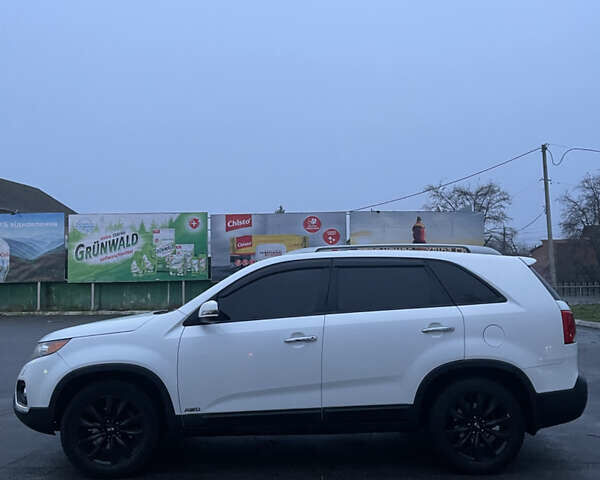 Білий Кіа Соренто, об'ємом двигуна 2.2 л та пробігом 200 тис. км за 13500 $, фото 35 на Automoto.ua