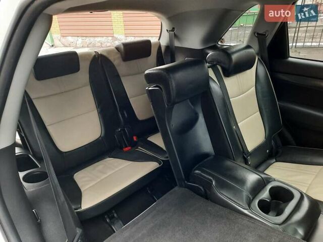 Белый Киа Соренто, объемом двигателя 2.2 л и пробегом 218 тыс. км за 14300 $, фото 112 на Automoto.ua