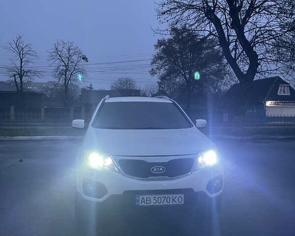 Білий Кіа Соренто, об'ємом двигуна 2.2 л та пробігом 200 тис. км за 13500 $, фото 38 на Automoto.ua