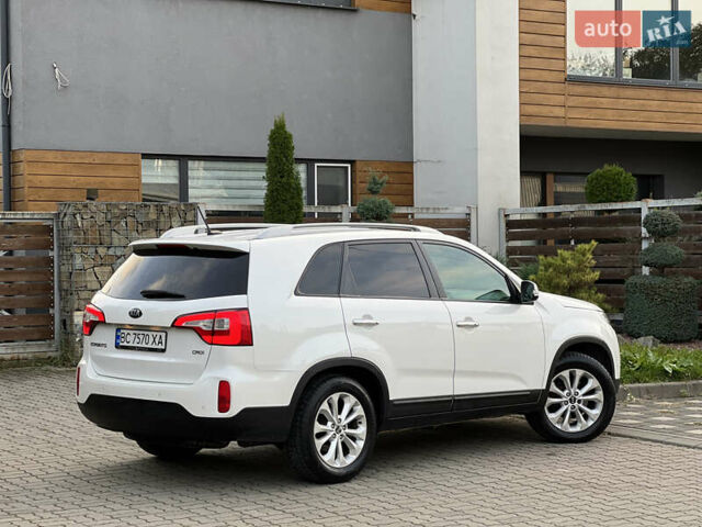 Білий Кіа Соренто, об'ємом двигуна 2 л та пробігом 236 тис. км за 13500 $, фото 22 на Automoto.ua