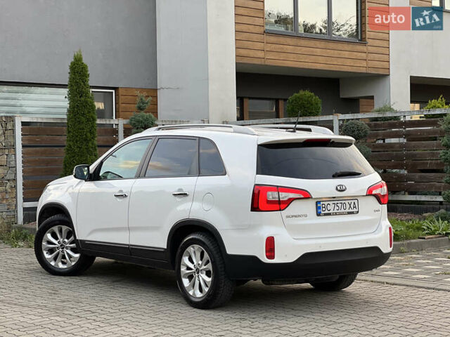 Білий Кіа Соренто, об'ємом двигуна 2 л та пробігом 236 тис. км за 13500 $, фото 13 на Automoto.ua