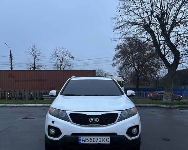 Білий Кіа Соренто, об'ємом двигуна 2.2 л та пробігом 200 тис. км за 13500 $, фото 8 на Automoto.ua